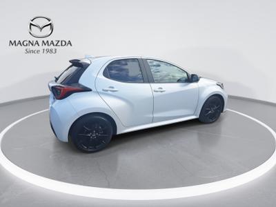 Mazda Mazda2 HYBRID Photo 9