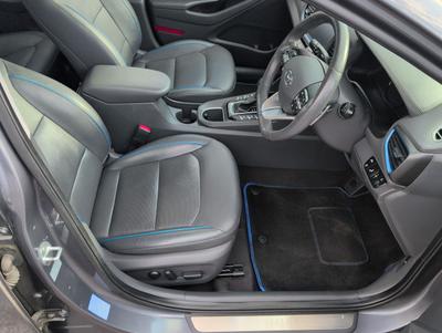 Hyundai IONIQ Photo 20