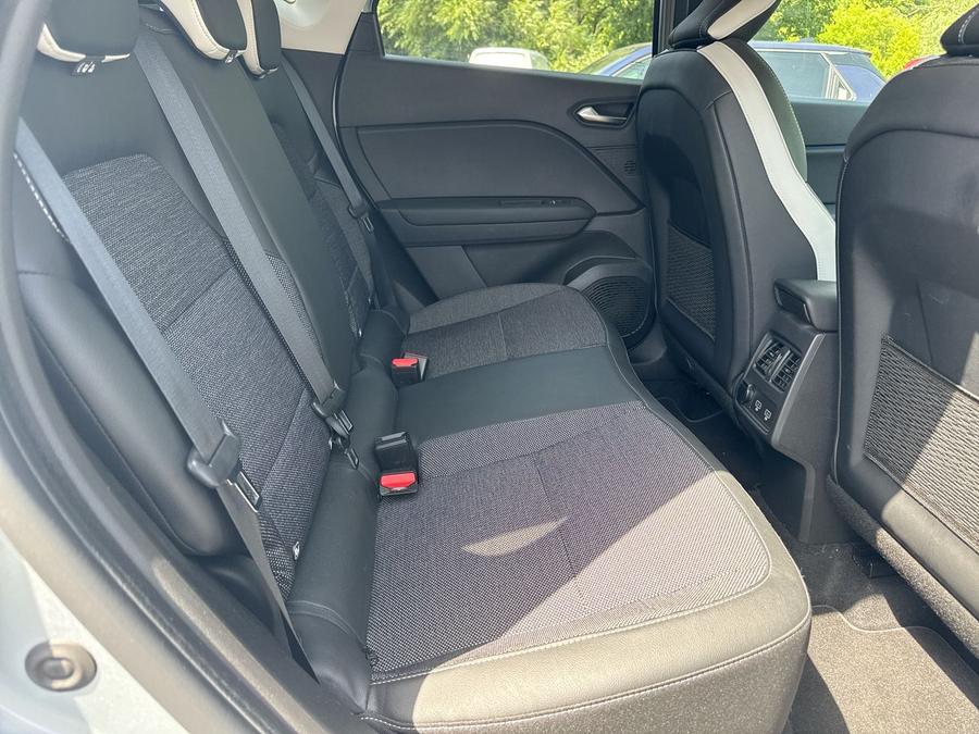 Renault Captur Photo spincar-63ac66039b496ef259a109f59dbce3c68e323740.jpg