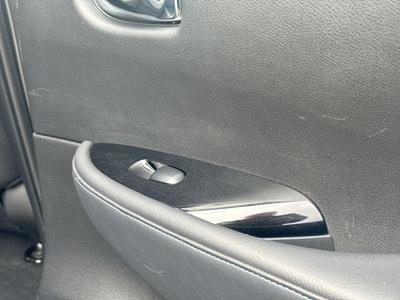 Nissan Leaf Photo 32
