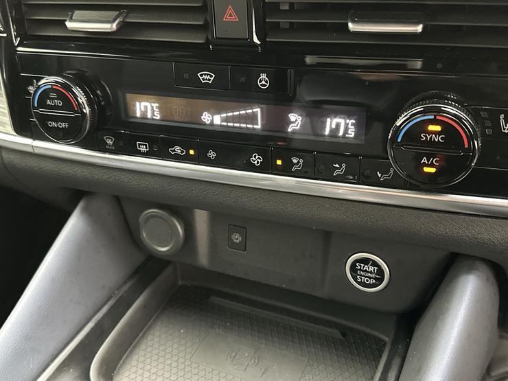 Nissan QASHQAI Photo spincar-6429fe719720b15bd5ec54ede36dc36e28f8edd3.jpg