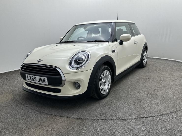 MINI One Photo spincar-646a34a8d4a8f8ef6a8c9baa50ca8fdaf0bb5d93.jpg