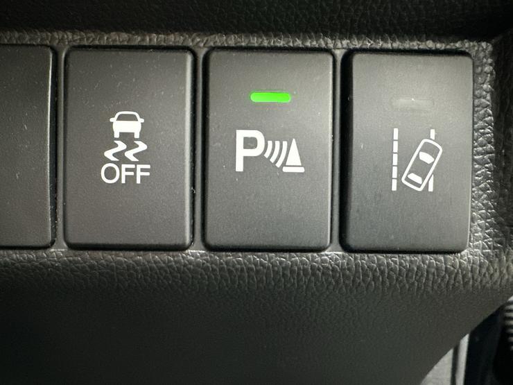 Honda Jazz Photo spincar-64d257931e9cc290ab600c98e84edf2b6fe39f08.jpg