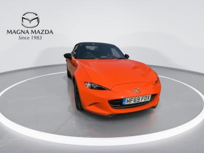 Mazda MX-5 Photo 2