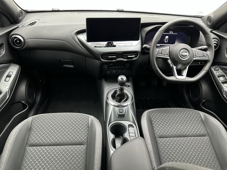 Nissan JUKE Photo spincar-659e84fa6bd51df21e396278bfec0c57e3f9c303.jpg