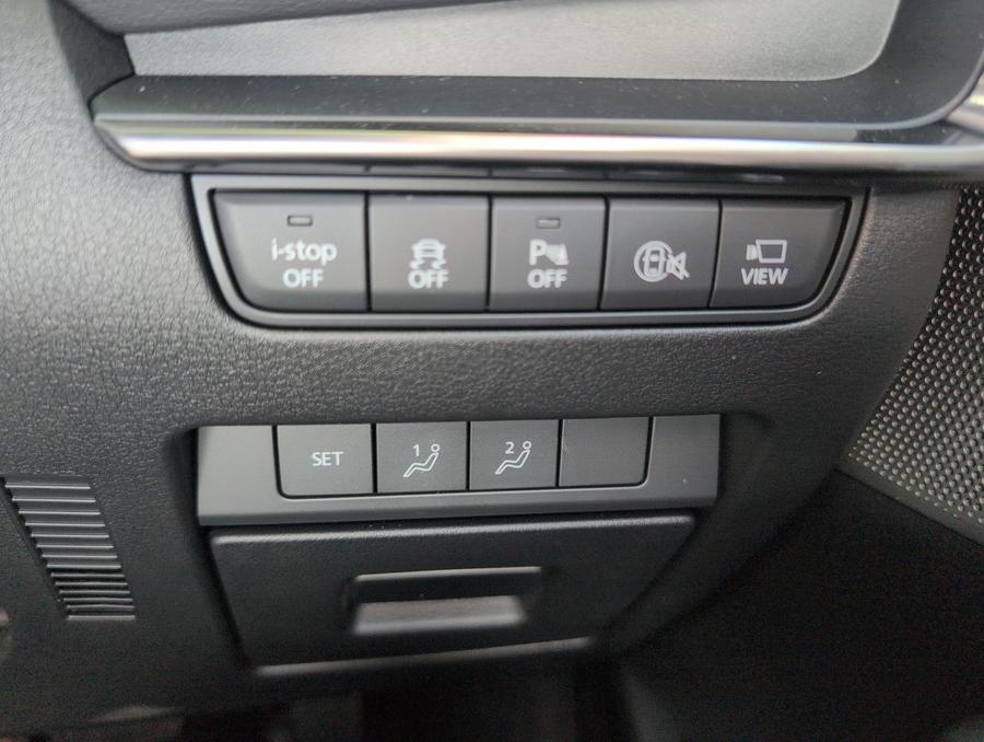 Mazda Mazda3 Photo spincar-663697c899eb335960734e723e3da572efc1950f.jpg