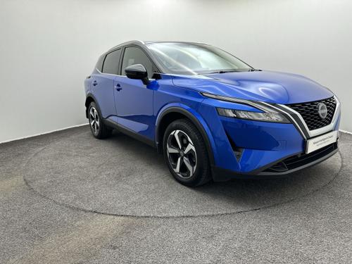 Used 2022 Nissan QASHQAI 1.3 DiG-T MH N-Connecta [Glass Roof] 5dr Magnetic Blue at Aylesbury Motor Group