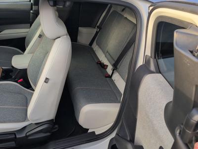 Mazda MX-30 Photo 24