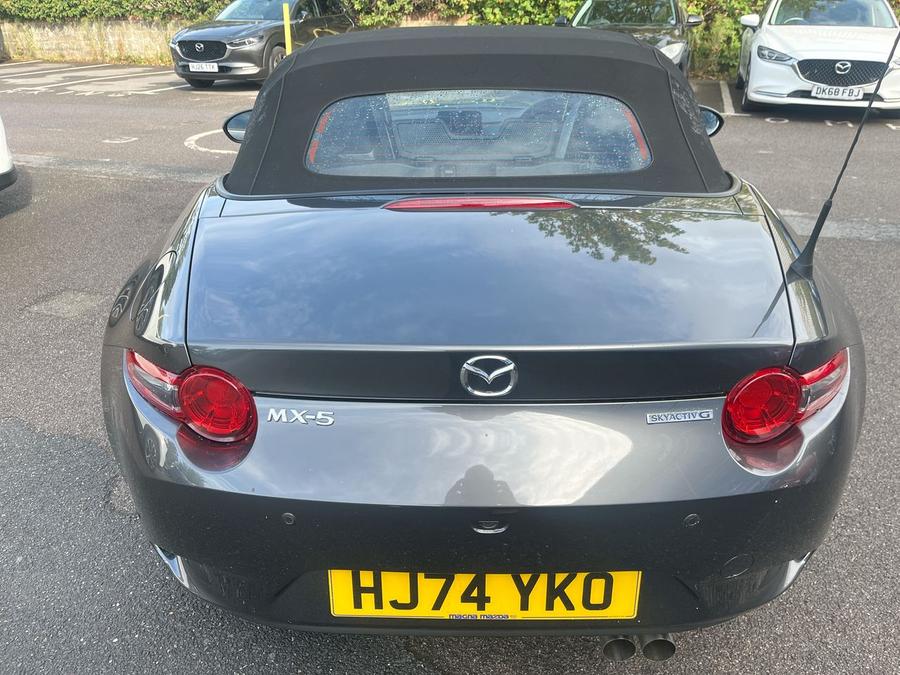 Mazda MX-5 Photo spincar-66d71bdcca8ddcc06fb0542a17c9628ea96ff38d.jpg