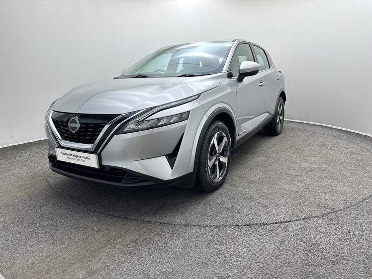 Nissan QASHQAI Photo spincar-6768f2ca4335bf6fd563c7ac78efa4f9fc6bf845.jpg