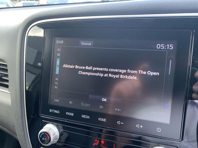 Mitsubishi Outlander Photo 28
