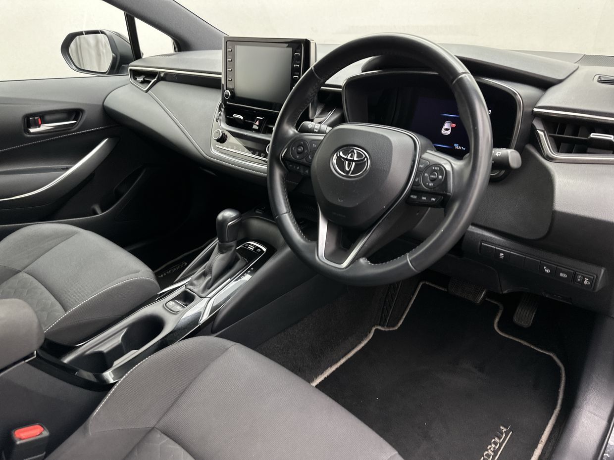 Toyota Corolla Photo 16