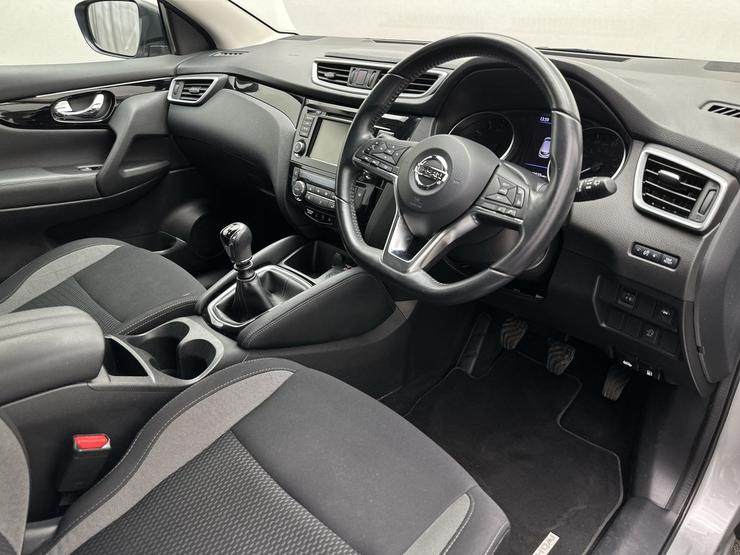 Nissan Qashqai Photo spincar-68043fbce2959a47b99fa1c8542e4b20c9934110.jpg