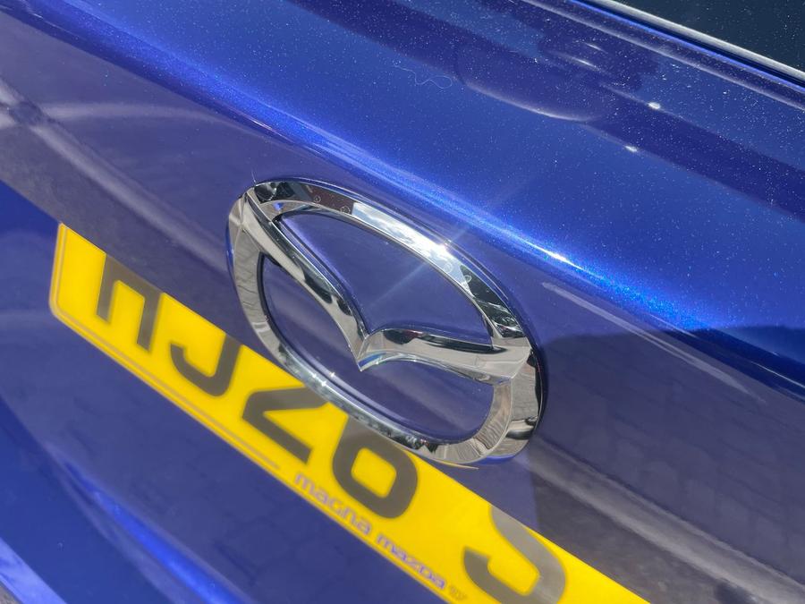 Mazda Mazda2 HYBRID Photo spincar-6811f30ab529b63e46ab6f33c82c5db0b66130e1.jpg