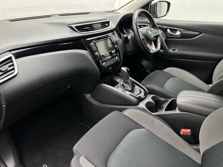 Nissan Qashqai Photo spincar-68b27e029d03b57265caf98c23ec25c3416bc07a.jpg