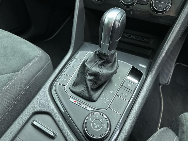 Volkswagen Tiguan Photo spincar-6949cc95eae5b3f1ceaabc92c3dd6c0ff6c950f4.jpg