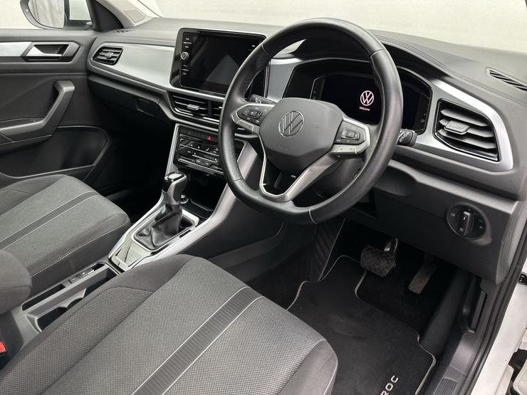 Volkswagen T-ROC Photo spincar-698ef66ecab60e19ecdaa8d6ac4437b3cfd2ce8d.jpg