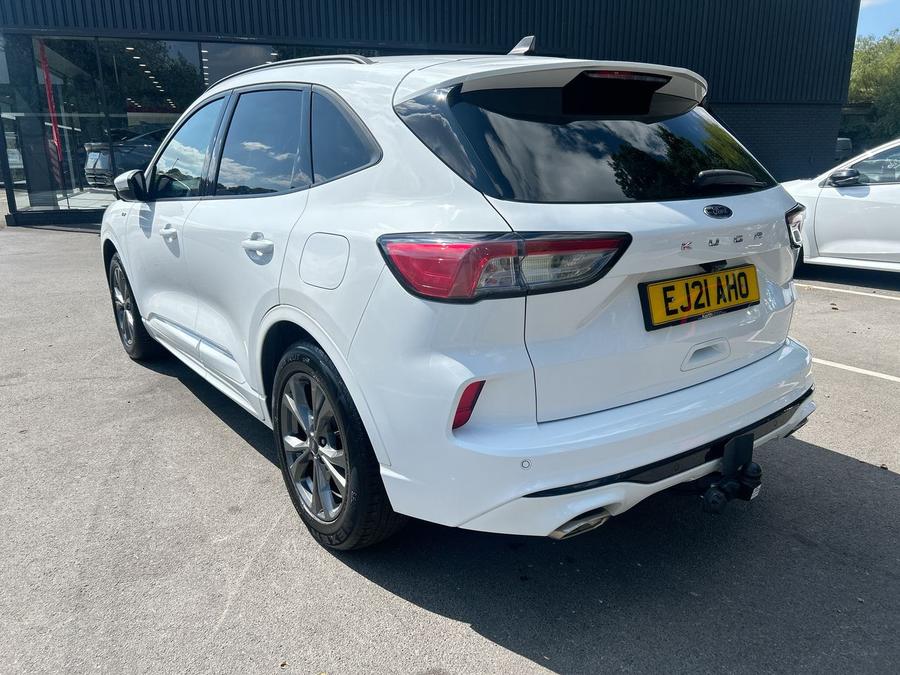 Ford Kuga Photo spincar-699e69932fc103fd8d441840be4778c0f903d83f.jpg