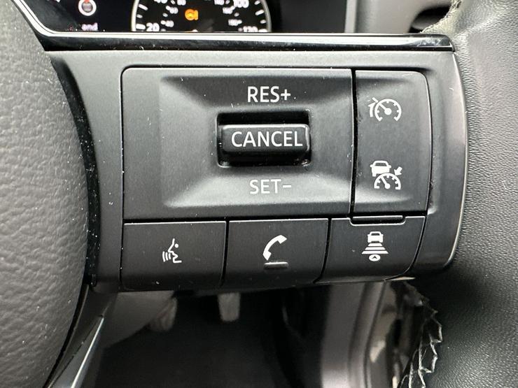 Nissan QASHQAI Photo spincar-69ab44217fd4ece1b2dc2ab121499e393600e9de.jpg