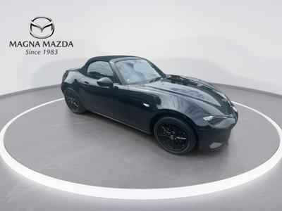 Mazda MX-5 Photo 2