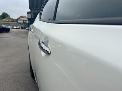 Nissan Leaf Photo 19