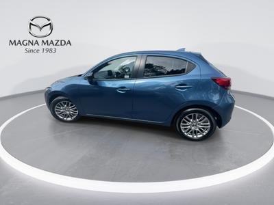 Mazda Mazda2 Photo 9