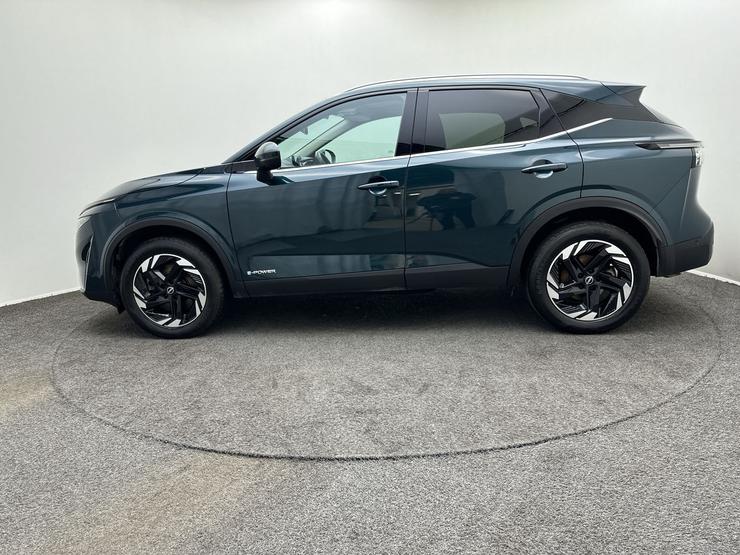 Nissan QASHQAI Photo spincar-6af9c67754a973f5d1df4324ee8705fb877aa09c.jpg