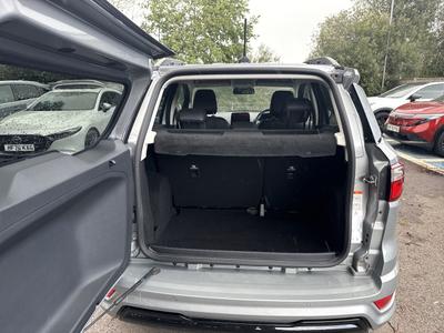 Ford EcoSport Photo 30