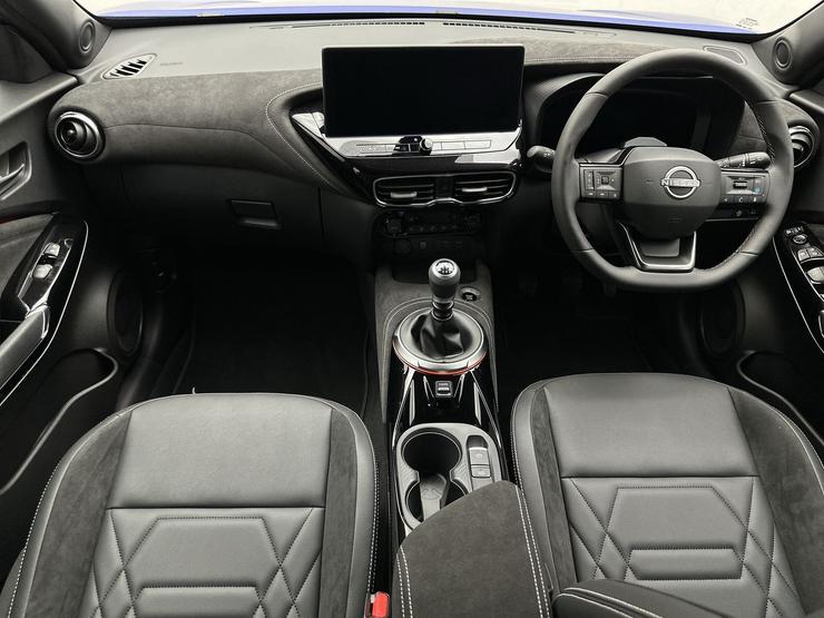 Nissan JUKE Photo spincar-6bac8e057f6872b7731b30026a3fd4514363bec4.jpg