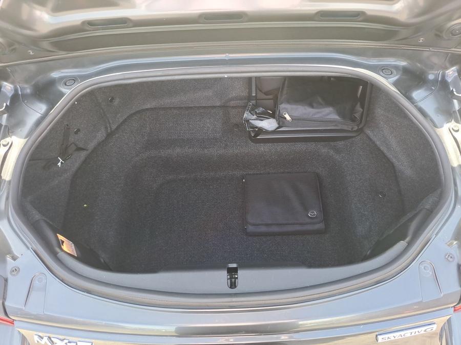Mazda MX-5 RF Photo spincar-6bf233eb93195b90c03b35928b23b76b55eb2968.jpg