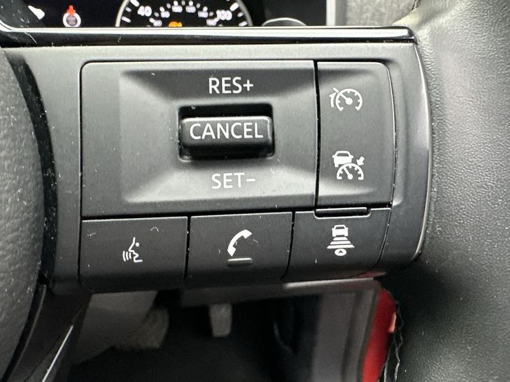 Nissan QASHQAI Photo spincar-6bf8780a952ac0f181d9597edea0e3c1483f972f.jpg