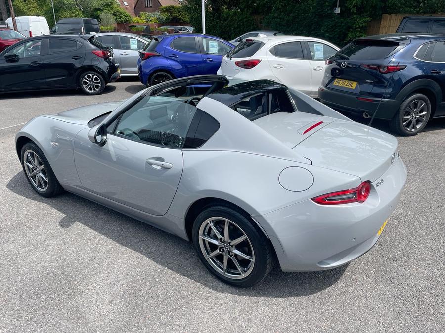 Mazda MX-5 RF Photo spincar-6c0b2e22a4e9b24889ba8c1d4db033364b75cbef.jpg