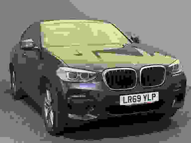 BMW X4 Photo spincar-6c4e8d461aeb0f00d018915b84c65b03d0a3af7c.jpg