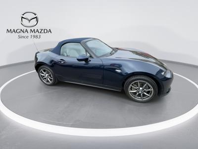 Mazda MX-5 Photo 11