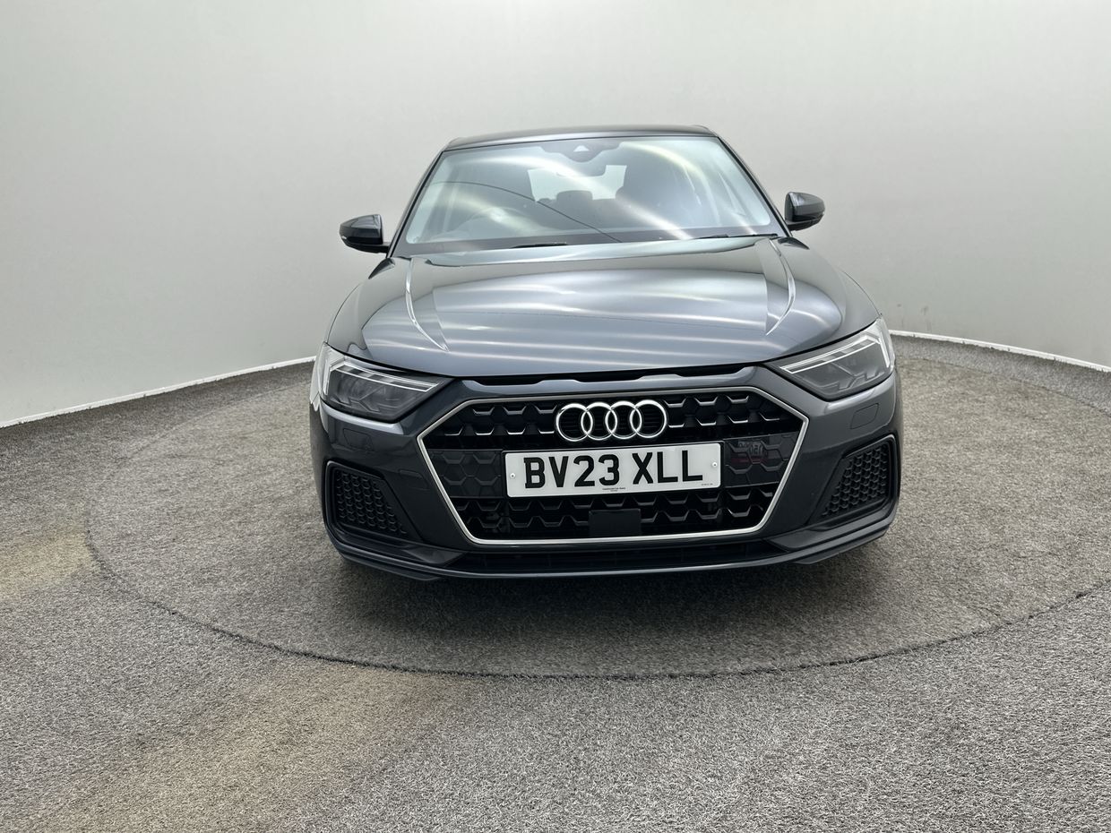 Audi A1 Photo 2