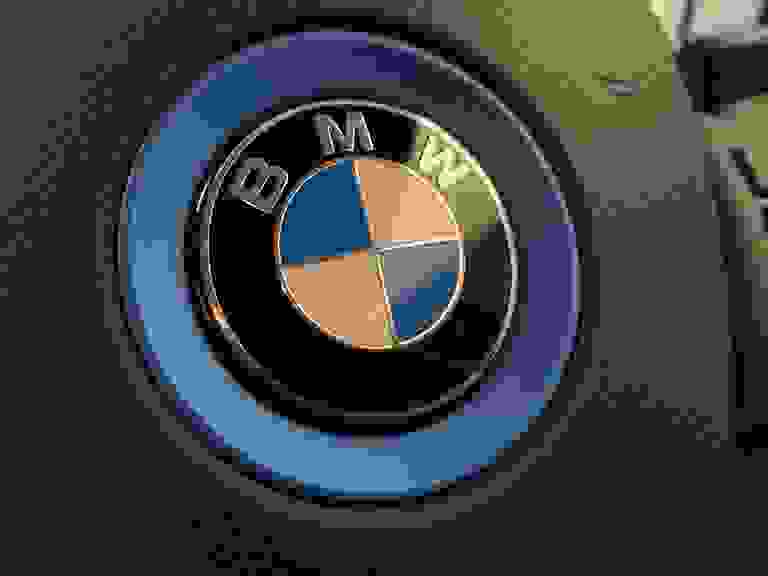BMW I3 Photo spincar-6deddd3a92adf755cfe79a10becbe1ff87317bf2.jpg