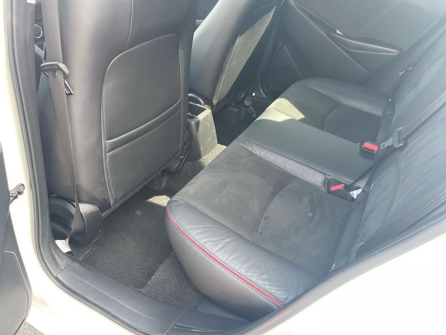 Mazda Mazda2 Photo spincar-6e629302819c8f6907082182aa04fa86b739d7cb.jpg