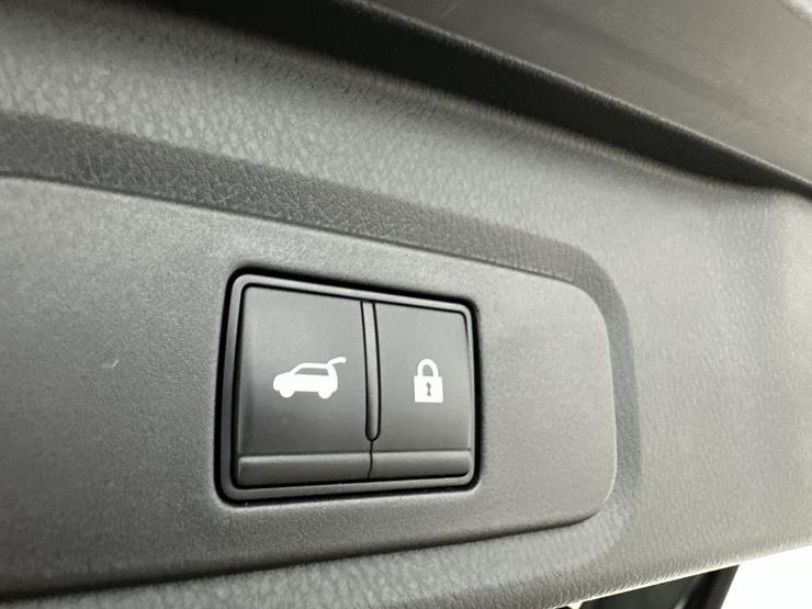 Nissan QASHQAI Photo spincar-6e7985921b10b551b198a9a2e2b8aacc0dcc7000.jpg