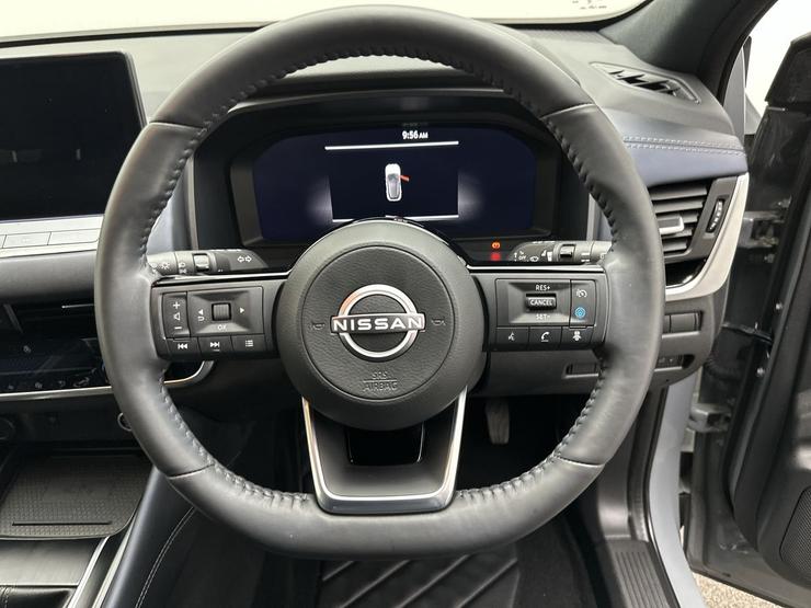 Nissan Qashqai Photo spincar-6ebc3df9b85f6d8ee267b3de0eec11e70d35e75a.jpg