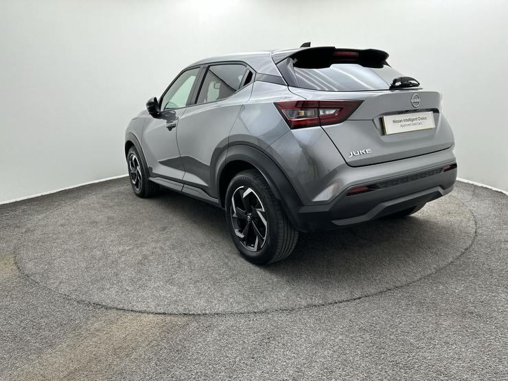 Nissan JUKE Photo spincar-6f23ffe12e4e1cd75e7d47eb2817d9d5223b25ce.jpg