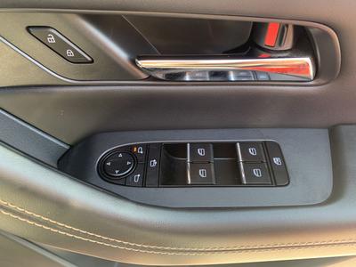 Mazda CX-60 Photo 38