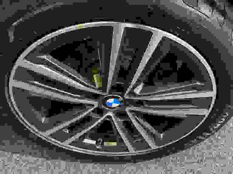 BMW 1 SERIES Photo spincar-7058510791dbb01f977db50e85d1a804e3383495.jpg