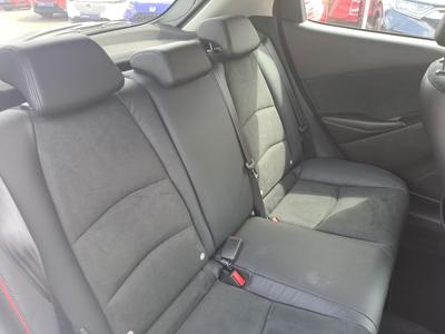 Mazda Mazda2 Photo 21
