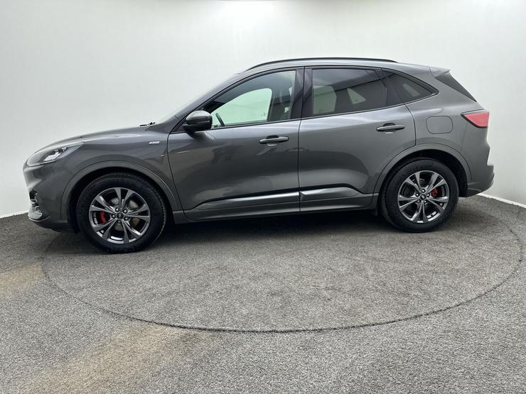 Ford Kuga Photo spincar-7380fa52f51e50c06d2322b28fbd6a603b0b7023.jpg