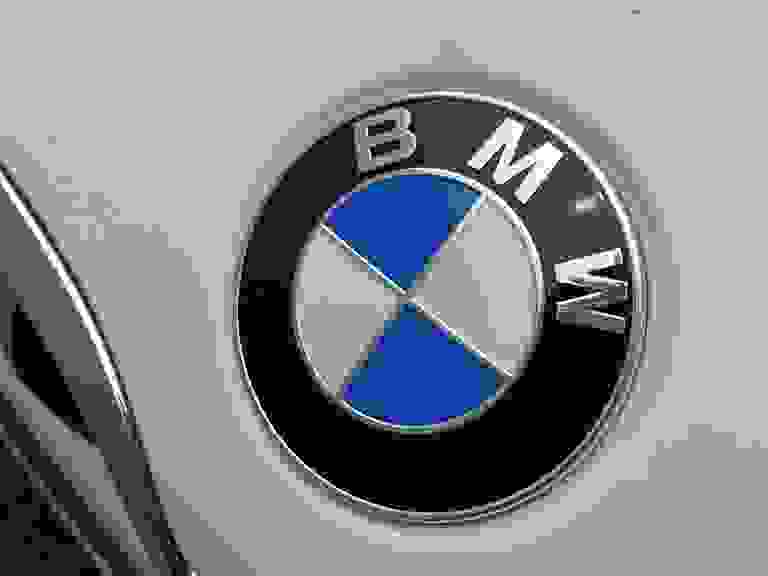 BMW 2 SERIES Photo spincar-74ba9c2ed10778d6ddcb45acfddb148ac09bd394.jpg