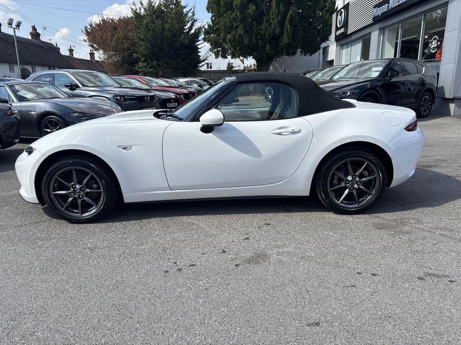 Mazda MX-5 Photo spincar-74e1a6b97251cb66d14d5e6719d2bd2385ad8be9.jpg