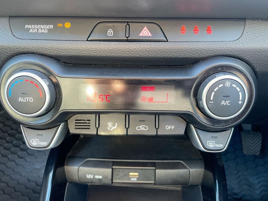 Kia Stonic Photo spincar-754697baa5c1f60af7214aa52d31cc91056a90b3.jpg