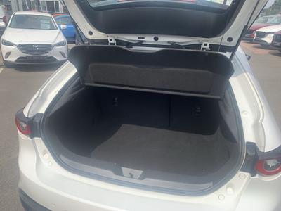 Mazda Mazda3 Photo 20