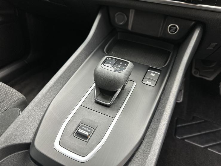 Nissan QASHQAI Photo spincar-7572bd61d8544634f3f89528c66f98e974143a0b.jpg
