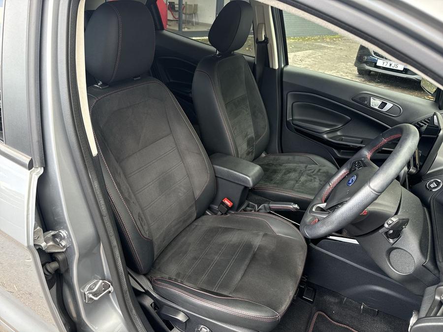 Ford EcoSport Photo spincar-7604630d897b8897c9790058f05d3766e49f0823.jpg